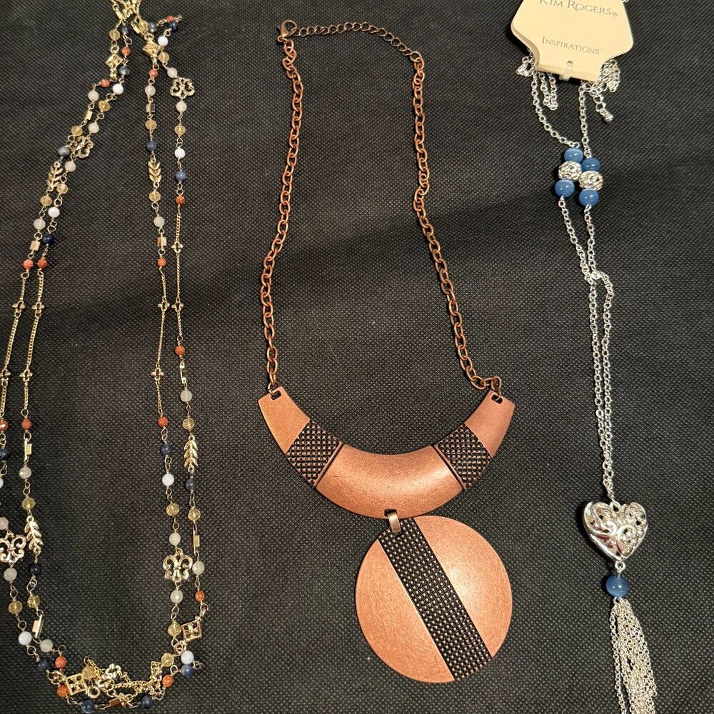 Bundle of 3 beautiful necklaces